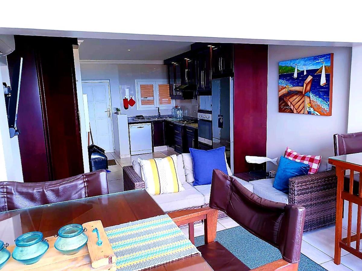 9 Queensview Uvongo Beach Exteriör bild