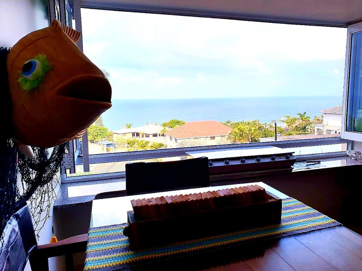 9 Queensview Uvongo Beach Exteriör bild