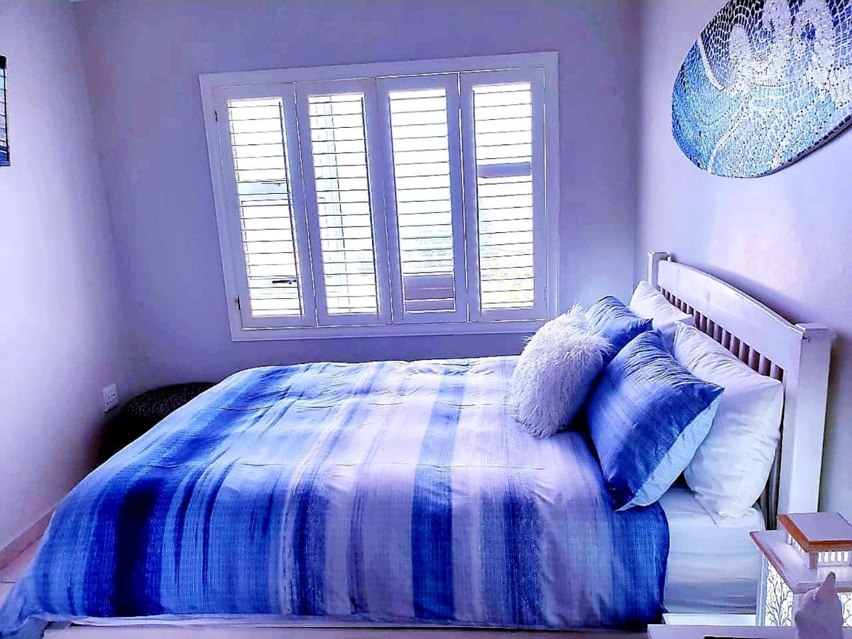 9 Queensview Uvongo Beach Exteriör bild
